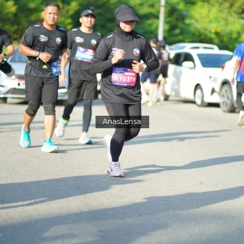 Runner Photo 3981937
