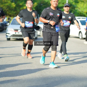Runner Photo 3981949