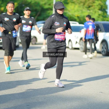 Runner Photo 3981950