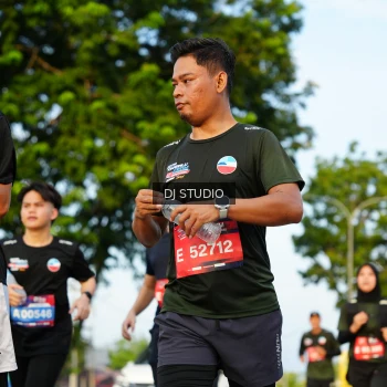 Runner Photo 3982001