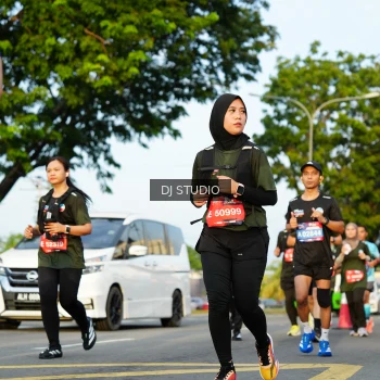 Runner Photo 3982008