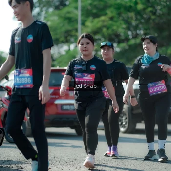 Runner Photo 3982030