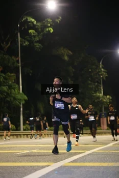 Runner Photo 3982034