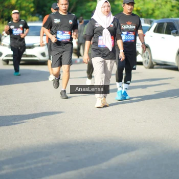 Runner Photo 3982109