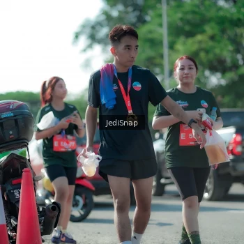 Runner Photo 3982110