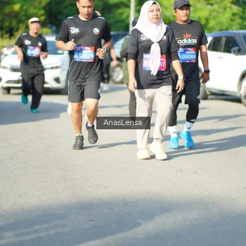 Runner Photo 3982119