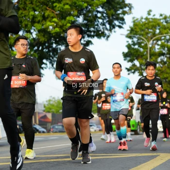 Runner Photo 3982147