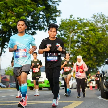 Runner Photo 3982180