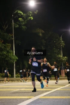 Runner Photo 3982186