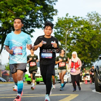 Runner Photo 3982190