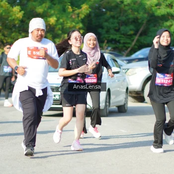 Runner Photo 3982193