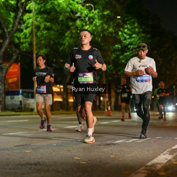 Runner Photo 3982234