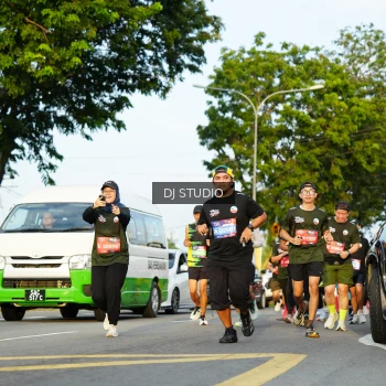 Runner Photo 3982284