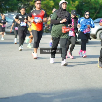 Runner Photo 3982285