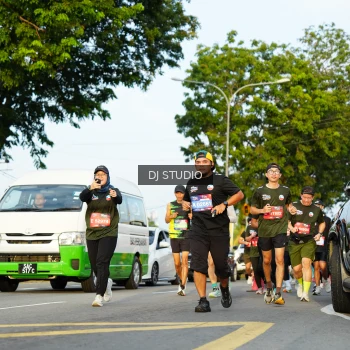 Runner Photo 3982300