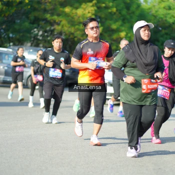 Runner Photo 3982301