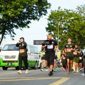 Runner Photo 3982328