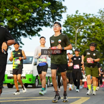 Runner Photo 3982378
