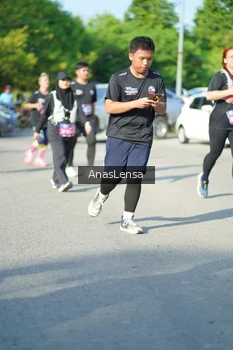 Runner Photo 3982390