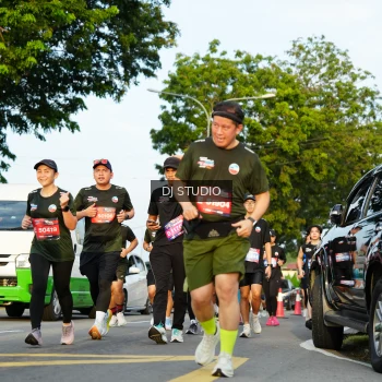 Runner Photo 3982446