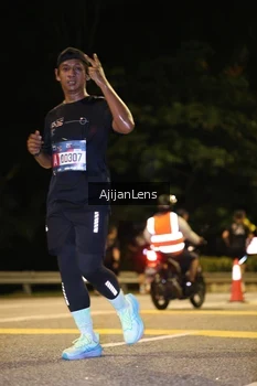 Runner Photo 3982466