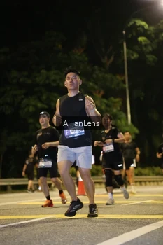 Runner Photo 3982476