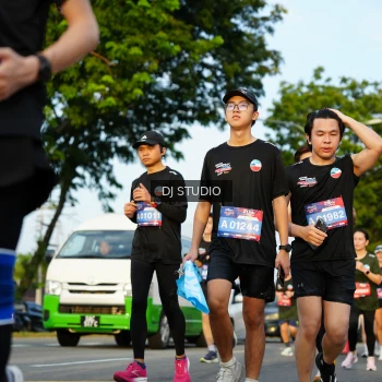 Runner Photo 3982530