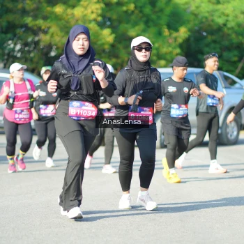 Runner Photo 3982531