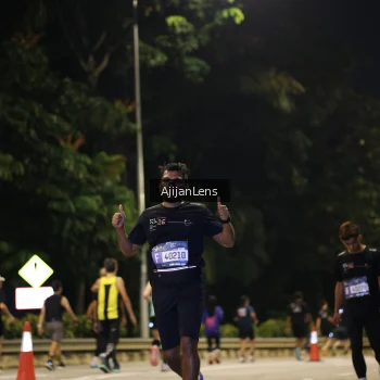 Runner Photo 3982565