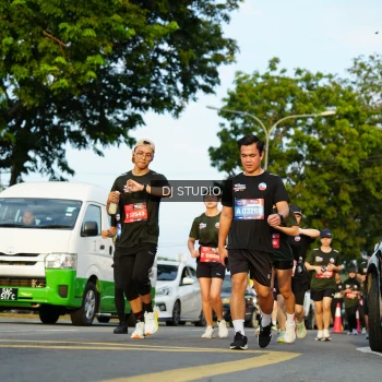 Runner Photo 3982603