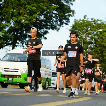 Runner Photo 3982639