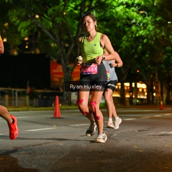 Runner Photo 3982674