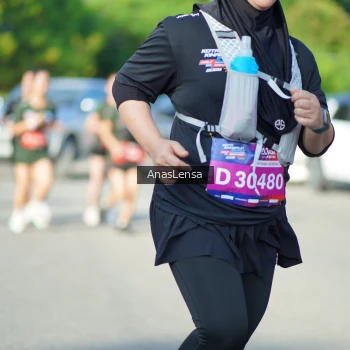Runner Photo 3982675