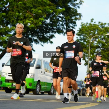 Runner Photo 3982682