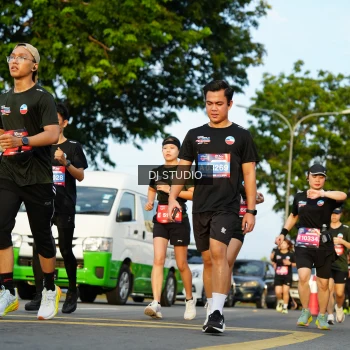 Runner Photo 3982684