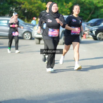 Runner Photo 3982695