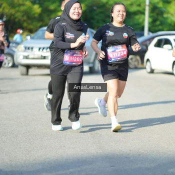 Runner Photo 3982703