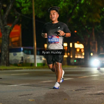 Runner Photo 3982739