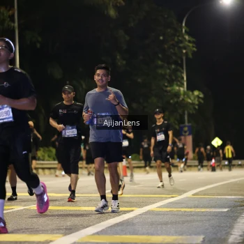 Runner Photo 3982762