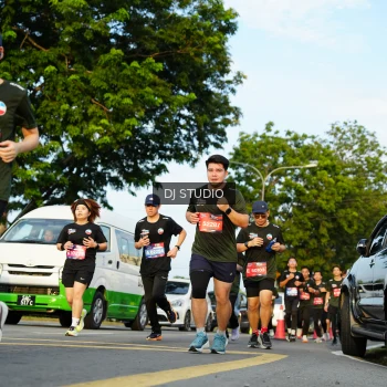 Runner Photo 3982767