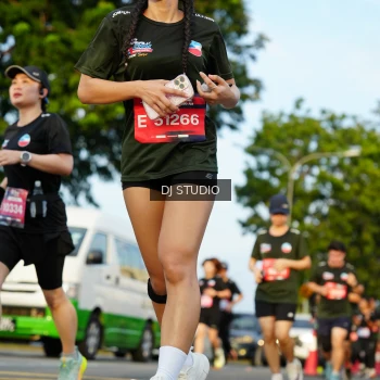 Runner Photo 3982774