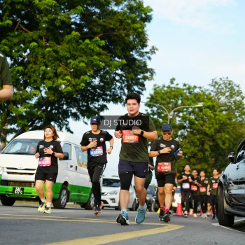Runner Photo 3982775
