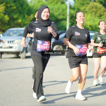 Runner Photo 3982792