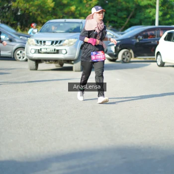 Runner Photo 3982794