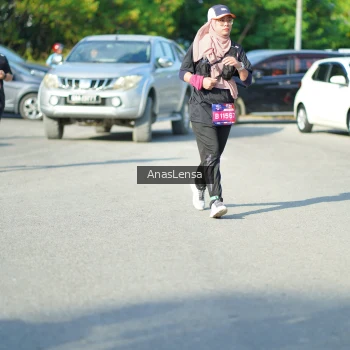 Runner Photo 3982815