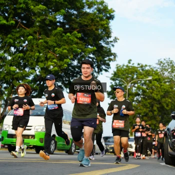 Runner Photo 3982837