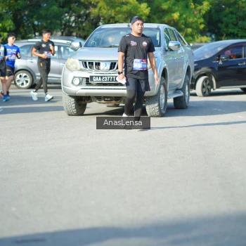 Runner Photo 3982843