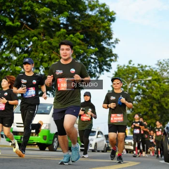 Runner Photo 3982860