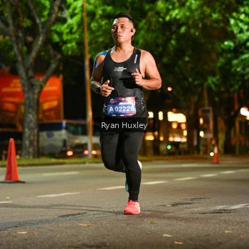 Runner Photo 3982870
