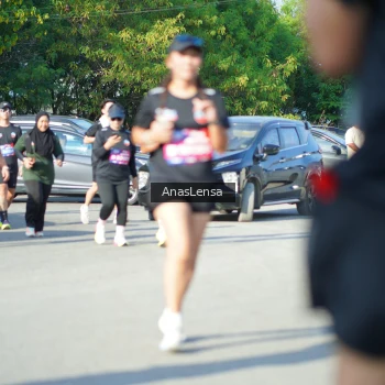 Runner Photo 3982875